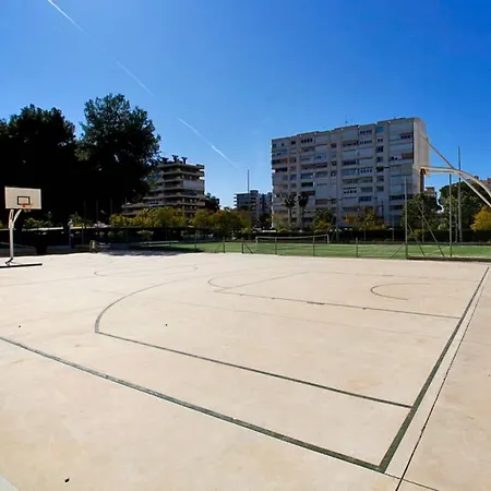 Garden With Pool And Ac Apartment *
